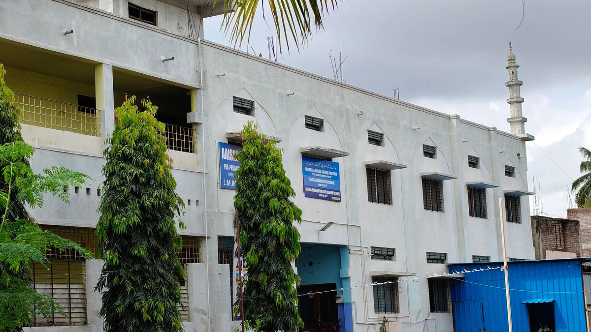 Karnataka schools told not to halt Class 10 PE for extra lessons